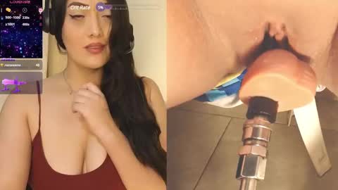 Snapshot of aleja20_ chatting on March 8, 2:32 am joha online show from March 8, 2:32 am