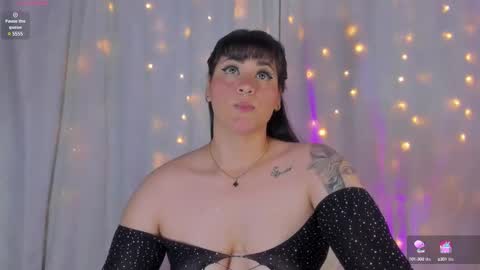 Snapshot of aleja_rossi chatting on March 7, 6:00 pm Aleja online show from March 7, 6:00 pm
