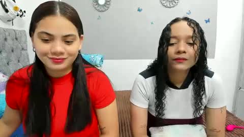 Snapshot of alejandra_evanss chatting on October 2, 3:44 am alejandra_evanss online show from October 2, 3:44 am