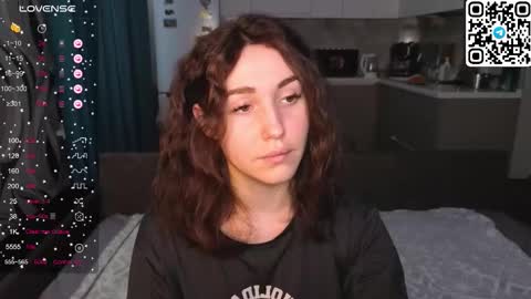 Alenkaaa online show from December 15, 9:03 am