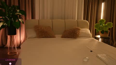 alessamay online show from June 13, 8:28 pm