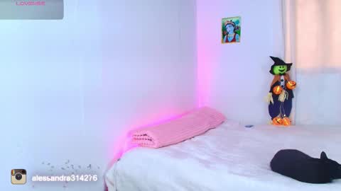 Alessandra online show from October 15, 6:10 pm