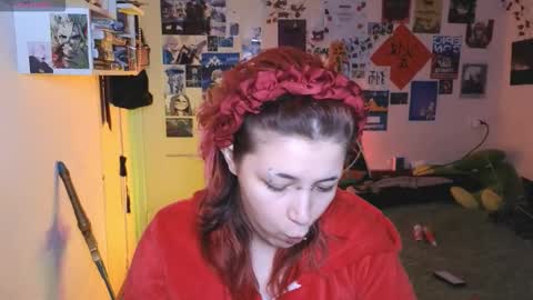 alex_howell online show from December 1, 7:49 pm