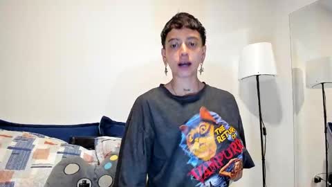 Residente0xxx online show from February 19, 11:36 pm