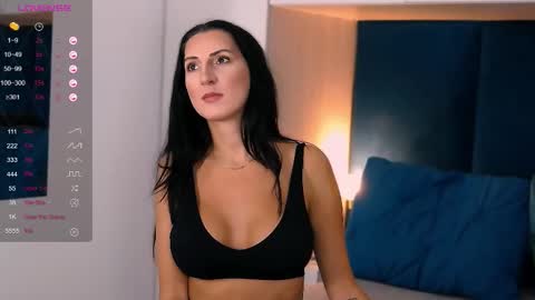 Snapshot of alexa_clarks chatting on September 22, 9:08 am Alexa  online show from September 22, 9:08 am