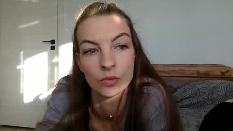 alexa_dreaam online show from October 12, 6:27 am