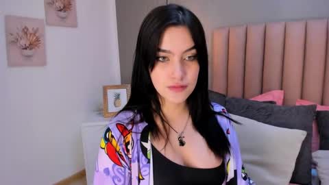 Alexa Thaylor online show from January 18, 2:23 pm