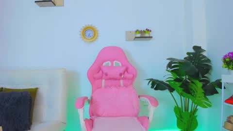 Alexa Jhonson online show from December 15, 11:26 am