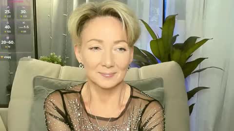 Snapshot of alexandrafix chatting on October 6, 12:55 pm Alexandra online show from October 6, 12:55 pm