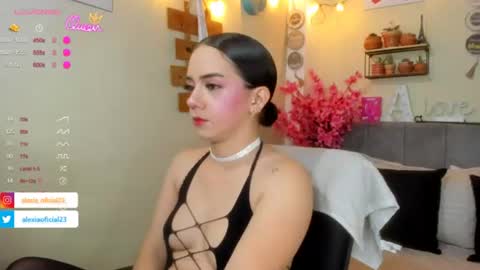 alexia_fit23 online show from July 15, 4:28 am