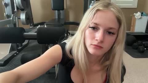 alexispaige06 online show from May 30, 5:54 pm