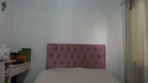 Alia  online show from February 3, 12:36 pm