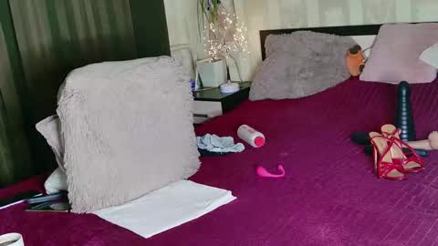 Alise online show from February 1, 4:11 am