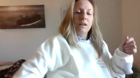 Alice online show from December 16, 9:35 am