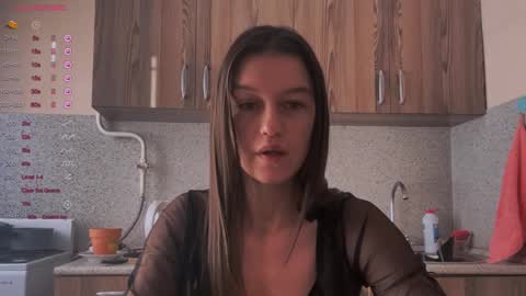 Snapshot of alice__grace_ chatting on February 11, 1:20 pm your Alice online show from February 11, 1:20 pm