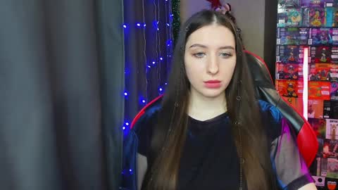 Snapshot of alice_bailey chatting on December 27, 4:22 pm Alice online show from December 27, 4:22 pm