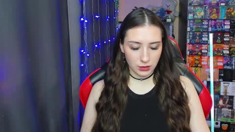 Snapshot of alice_bailey chatting on February 5, 11:12 am Alice online show from February 5, 11:12 am