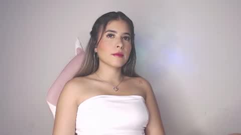 alice_cespedes online show from July 12, 10:54 pm
