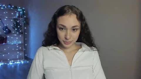 Alice online show from December 14, 12:11 pm