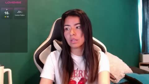 Alice online show from March 3, 3:07 pm