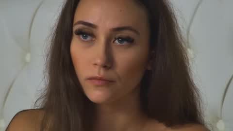 AliceMunro online show from September 14, 8:29 pm