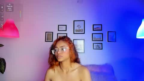 alice_simmons online show from March 18, 6:13 pm