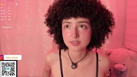 Alice  online show from September 30, 6:24 pm