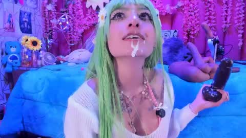     online show from April 14, 11:05 pm