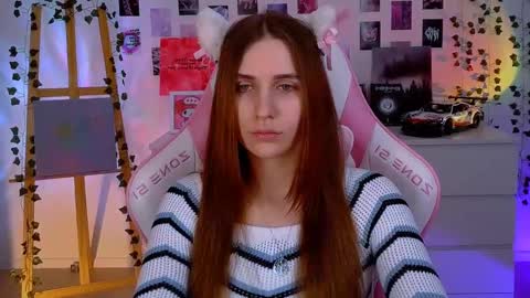 Snapshot of alicecharmy chatting on February 11, 11:42 am alicecharmy online show from February 11, 11:42 am