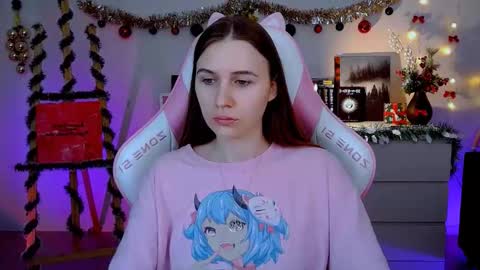 alicecharmy online show from December 5, 9:21 am