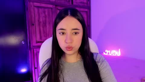 Aliceee  ..   97YP9VWGZHrefnav wishlist lists 1 online show from December 30, 6:05 pm