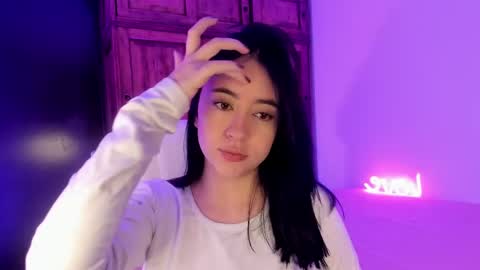 Aliceee  ..   97YP9VWGZHrefnav wishlist lists 1 online show from February 21, 5:09 pm