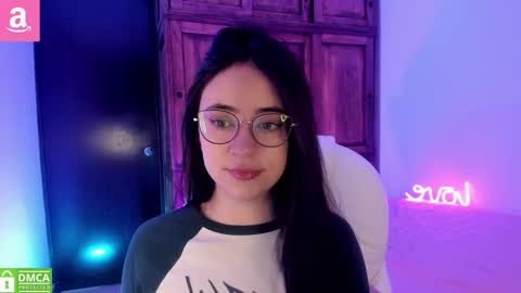 Aliceee  ..   97YP9VWGZHrefnav wishlist lists 1 online show from October 15, 12:08 pm