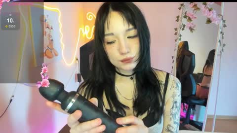 Alice online show from April 12, 7:55 am