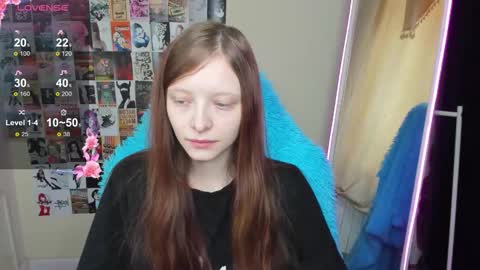 Alie online show from November 25, 7:21 am