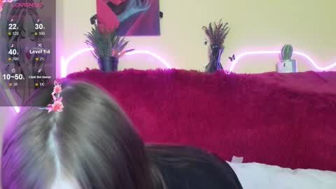 Alie online show from December 5, 5:18 am