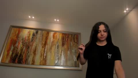 Alice online show from November 11, 9:45 pm