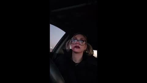 Alice Liddell online show from November 1, 12:15 am