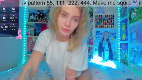 Alice  online show from December 17, 9:28 am