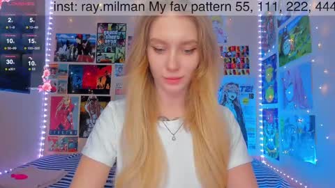 Alice  online show from January 5, 11:59 am