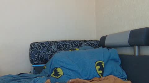 AliceWoolfy online show from March 22, 8:59 pm