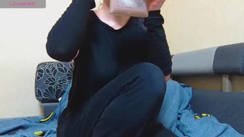 AliceWoolfy online show from February 10, 9:29 pm