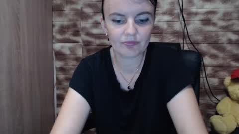 Alicexbaby69 online show from September 18, 12:04 pm