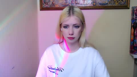 Alice online show from April 13, 9:54 am