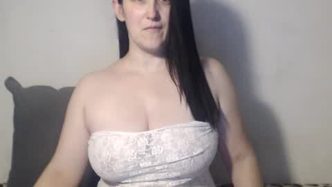 Alicia online show from November 29, 9:13 am