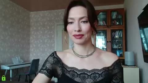 Alicia online show from July 11, 8:36 am