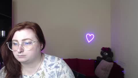 Alicia online show from April 16, 11:21 am