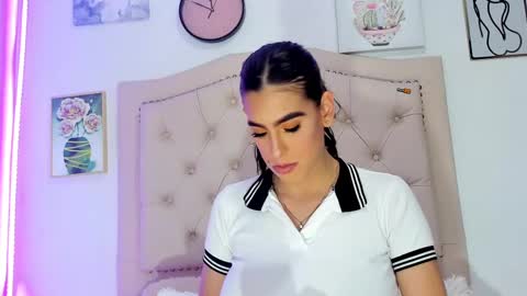       online show from February 19, 12:46 am