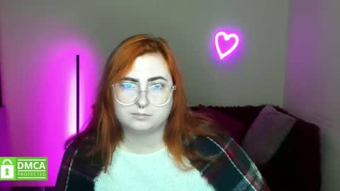 Alicia online show from November 6, 7:03 am