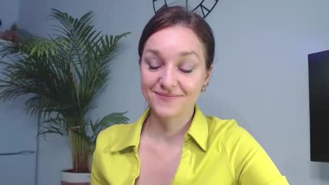 Alicia online show from January 13, 8:05 am